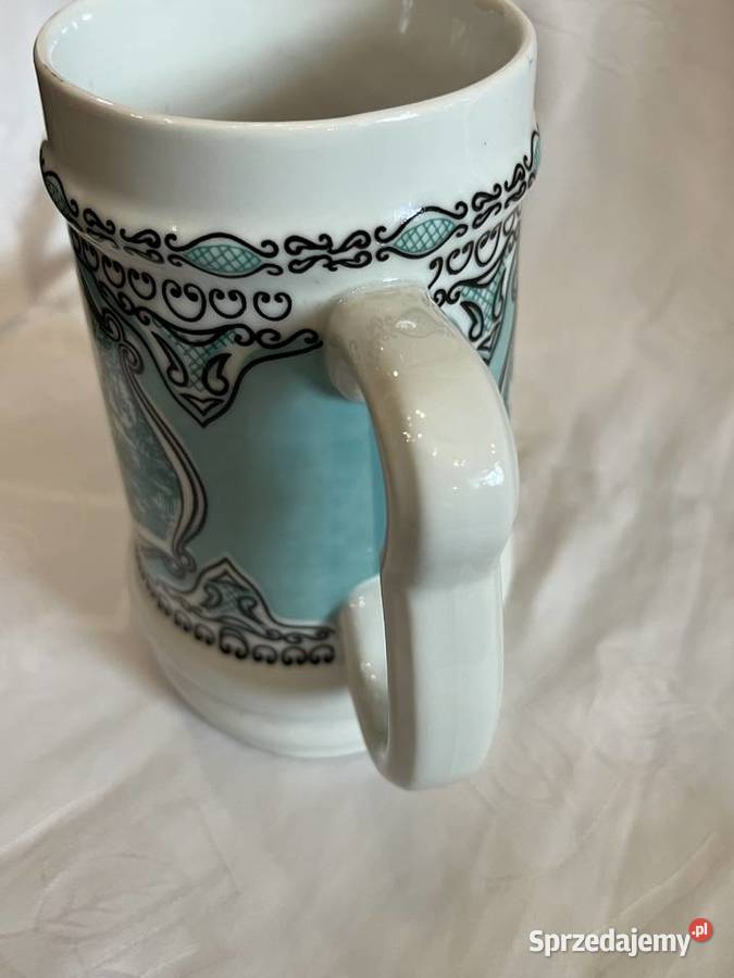 Kolekcjonerski kufel ceramiczny z sygnaturą Kraków