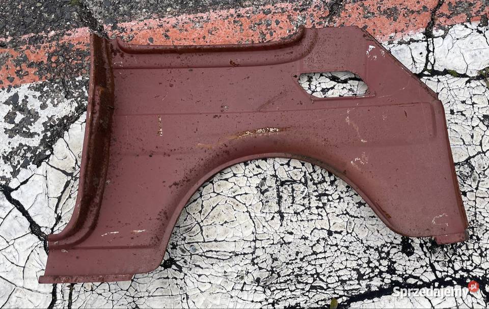 Nowe poszycie błotnika Fiat 126p Szamotuły