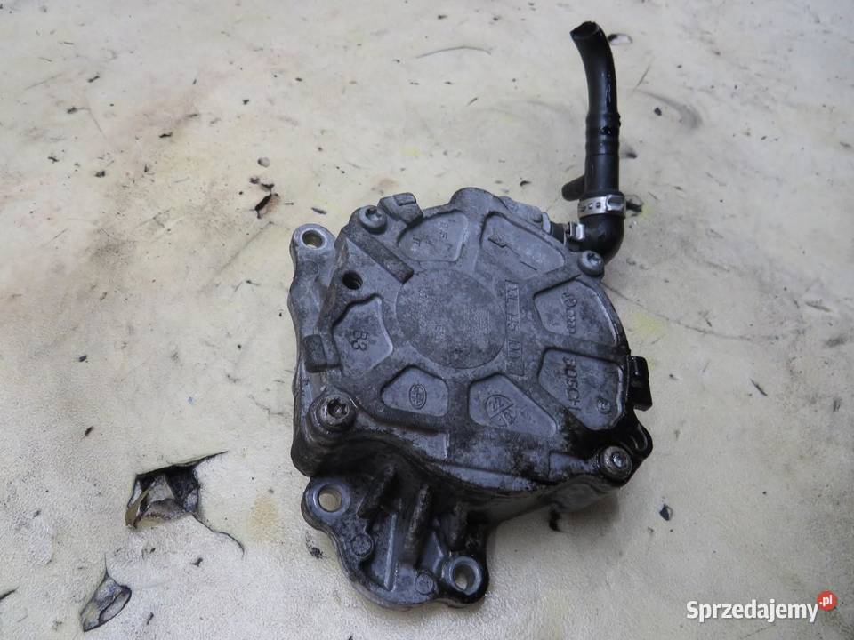 POMPA VACUM VACU AUDI Q5 8R 20 TDI 03L145100 osobowe