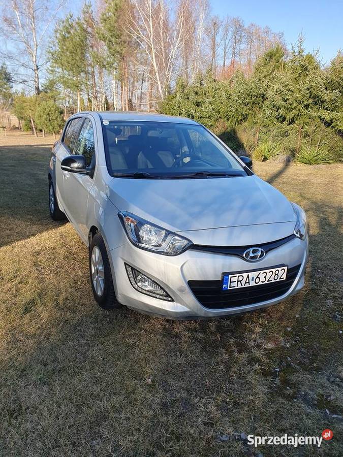 Hyundai i20 II 12 12 benzyna i20 Silniczka sprzedam