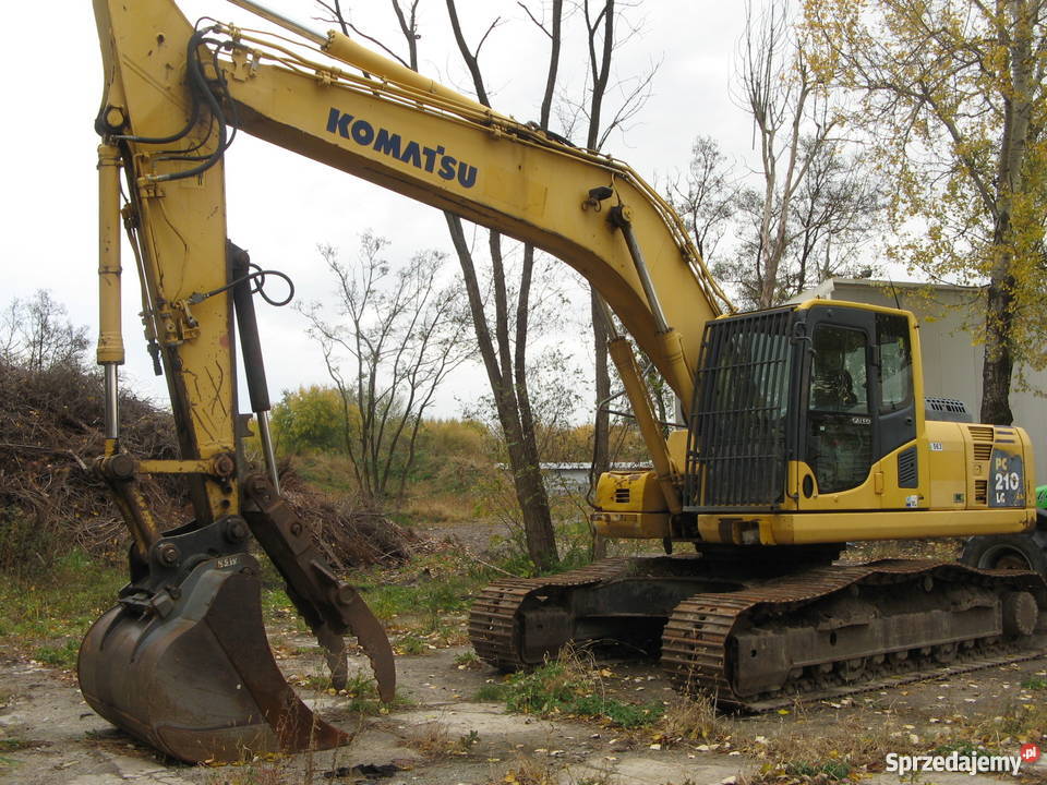 Syndyk sprzeda 3 koparki różnych marek Warszawa