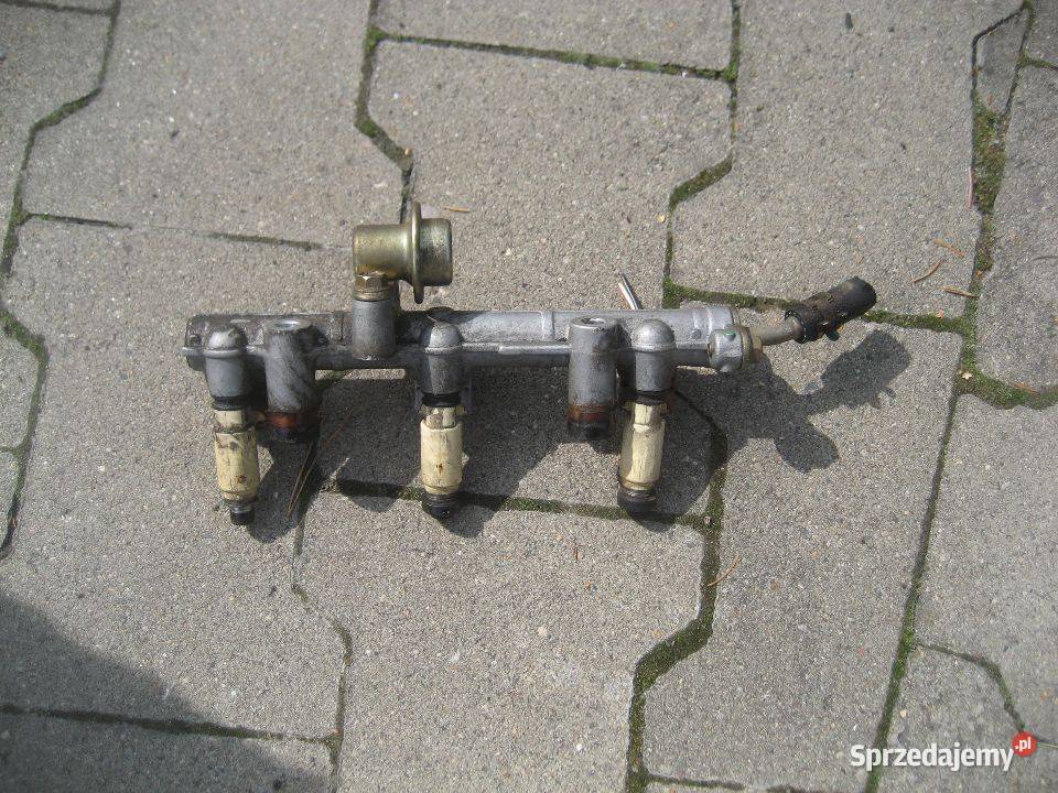daihatsu sirion 10 benzyna 0205r listwa Rakoniewice