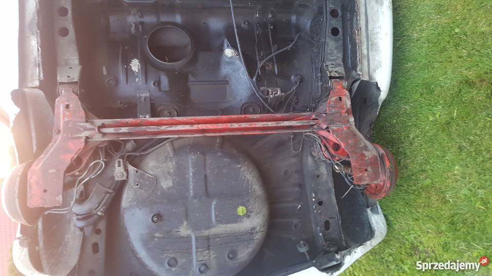 Belka tył Opel corsa B GSI BEZ RDZY Szczyrzyc