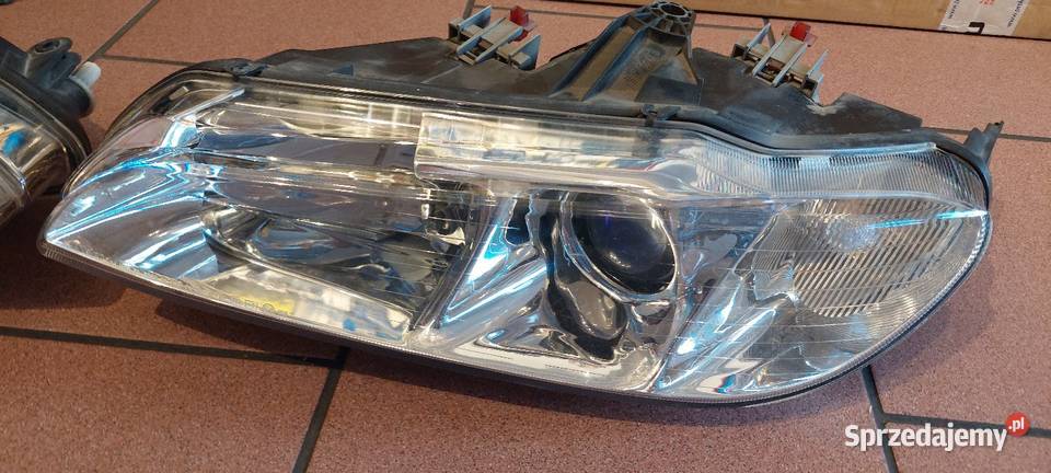 Komplet reflektorów przednich Peugeot 406 coupe Kalety