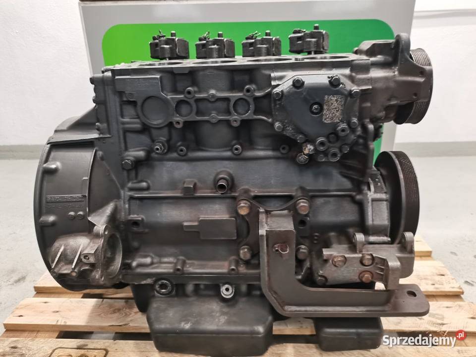 Silnik Manitou MLT 735 Om904la