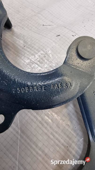 FORD FIESTA MK8 ZAWIAS MASKI LEWY PRAWY Zawiasy, bolce i prowadnice