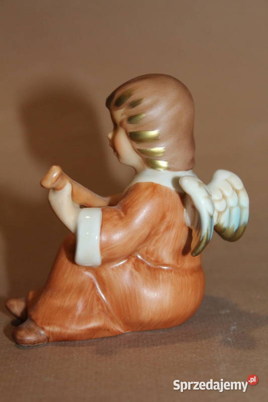 Figurka aniołka grającego na banjo Goebel 424 Szczecin