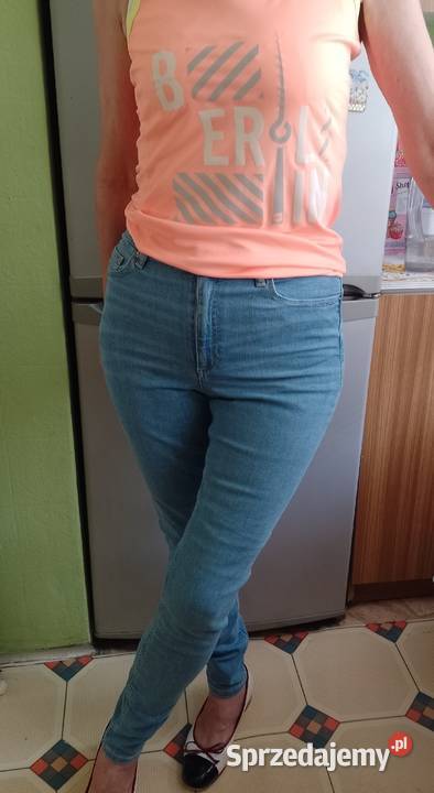 3032 LXL ASOSSpodnie dżinsowe rurki z Londynu ASOS małopolskie Kraków