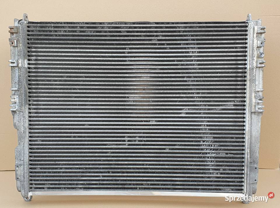 ACTROS MP4 chłodnica powietrza intercooler Bieleń