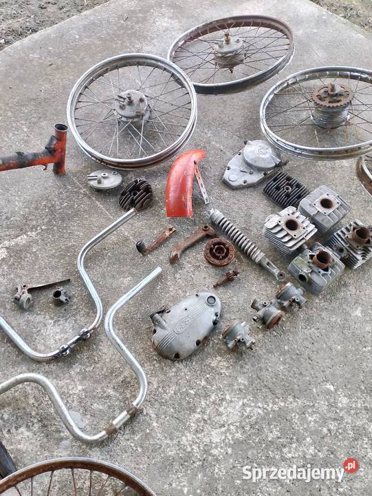 Motorynka Romet Komar Ogar części całość
