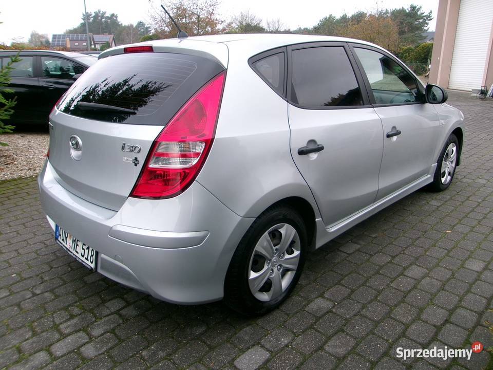 Hyundai i 30 14 benzyna Sprowadzony kujawsko-pomorskie Dolna Grupa