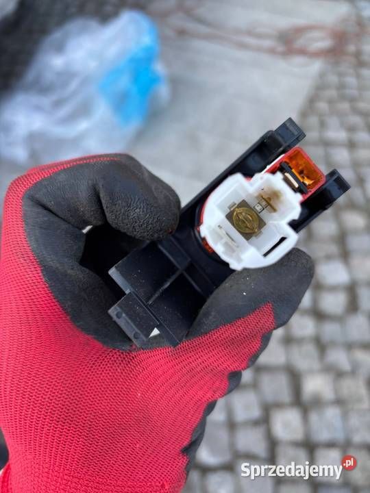 Zapalniczka audi a4b6b7 osobowe Pozostałe Świątniki Górne