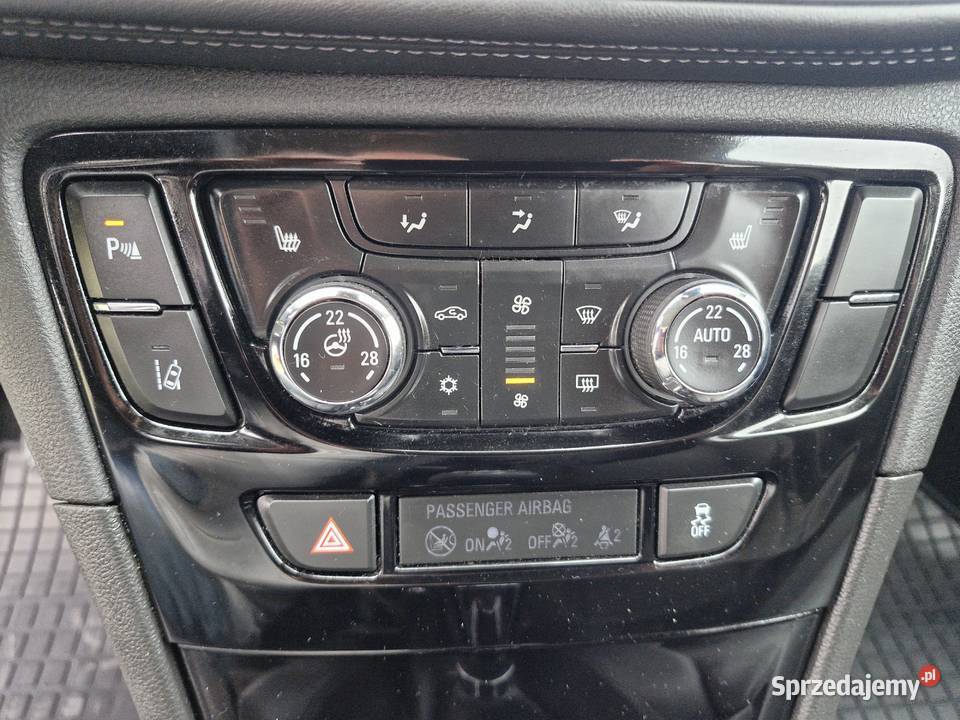 OPEL MOXXA X 14benzyna 140 AUTOMAT światła LED