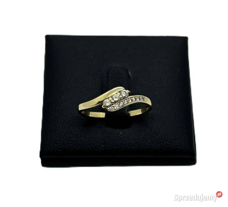 Złoty Pieścionek pr 333 139g R18 sprzedam