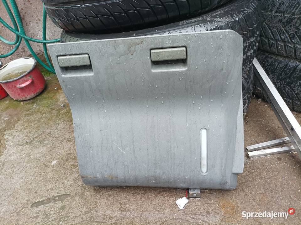 Zbiornik spryskiwaczy Mitsubishi Canter 2001 Turek