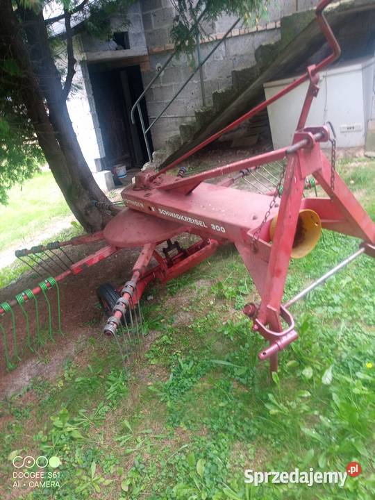 Zgrabiarka karuzelowa Zgrabiarki i przetrząsacze Rolnictwo małopolskie