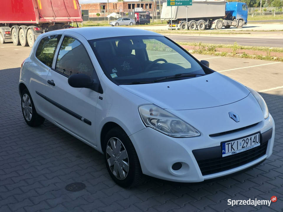 Renault Clio 12 Benzyna Serwisowany Gwarancja nieuszkodzony świętokrzyskie Piekoszów