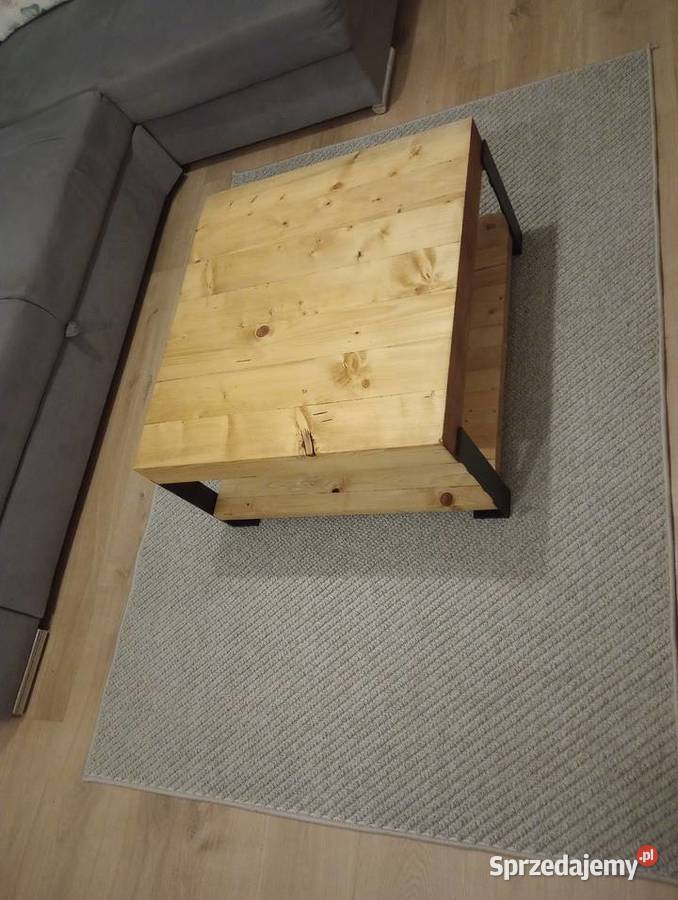 Sprzedam stolik 640cm