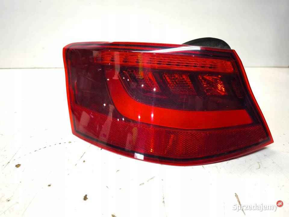 LAMPA LED LEWY TYŁ W BŁOTNIK AUDI A3 8V Lampy tylne Przystajń