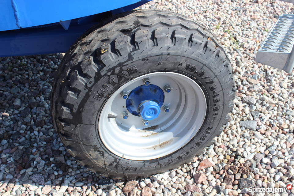 Wóz paszowy DeLaval 810 m 3 Sokoły