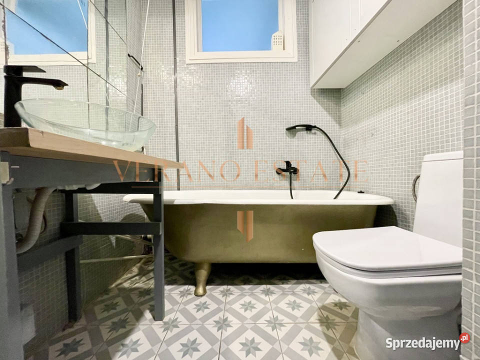 2 3 Pokoje Piwnica Trzystronne W Parter Warszawa