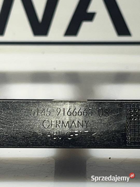 BMW F10 F11 STELAŻ UCHWYT RAMKA RADIA 9166665 Uchwyty fabryczne sprzedam