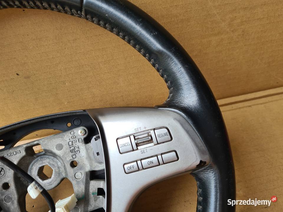 Mazda 6 GH kierownica skóra ŁADNA skórzana