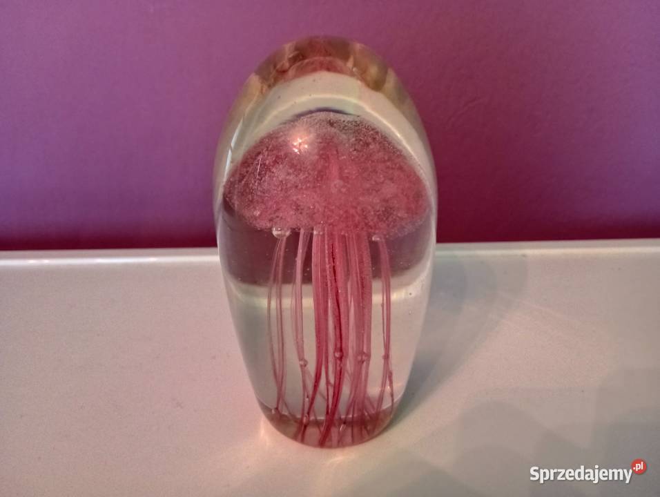 Szklany przycisk do papieru z meduzą Biłgoraj