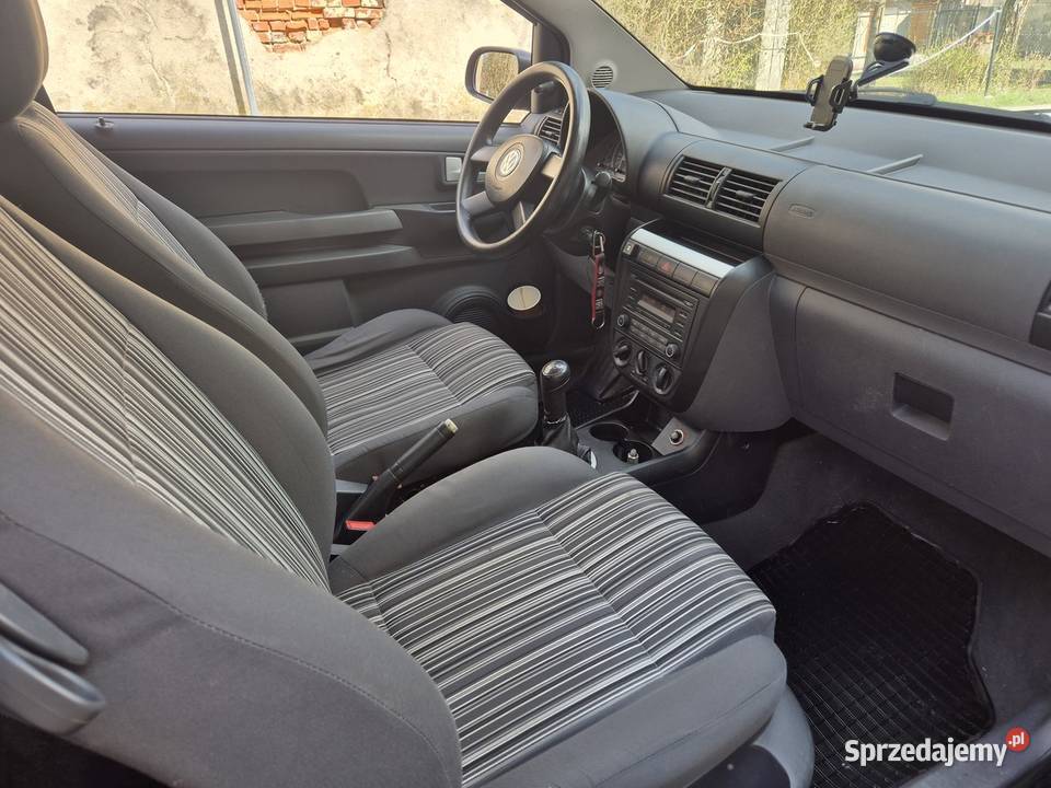 VW POLO FOX 1400BGAZSPRAWNA KLIMA Głogów sprzedam