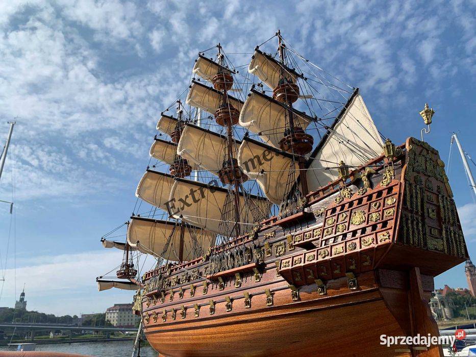 Drewniana Replika statku żaglowca France II