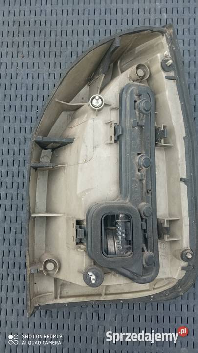 Lampa lewa tylna opel Zafira A Bartoszyce