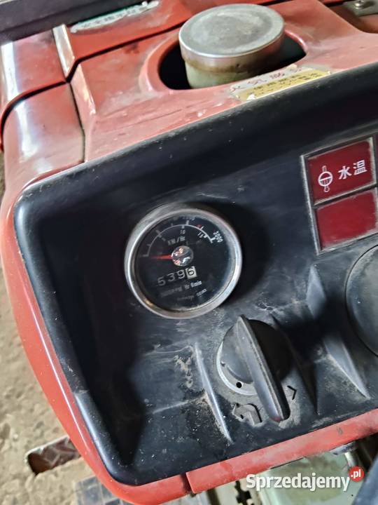 Mini traktor z osprzętem Yanmar Karnice