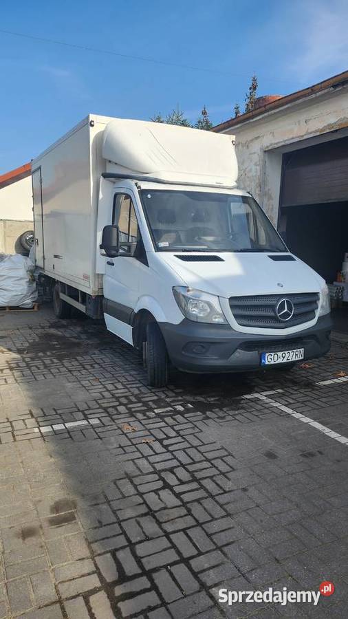 Mercedes Sprinter na bliżniaku kontener z windą Pruszcz Gdański