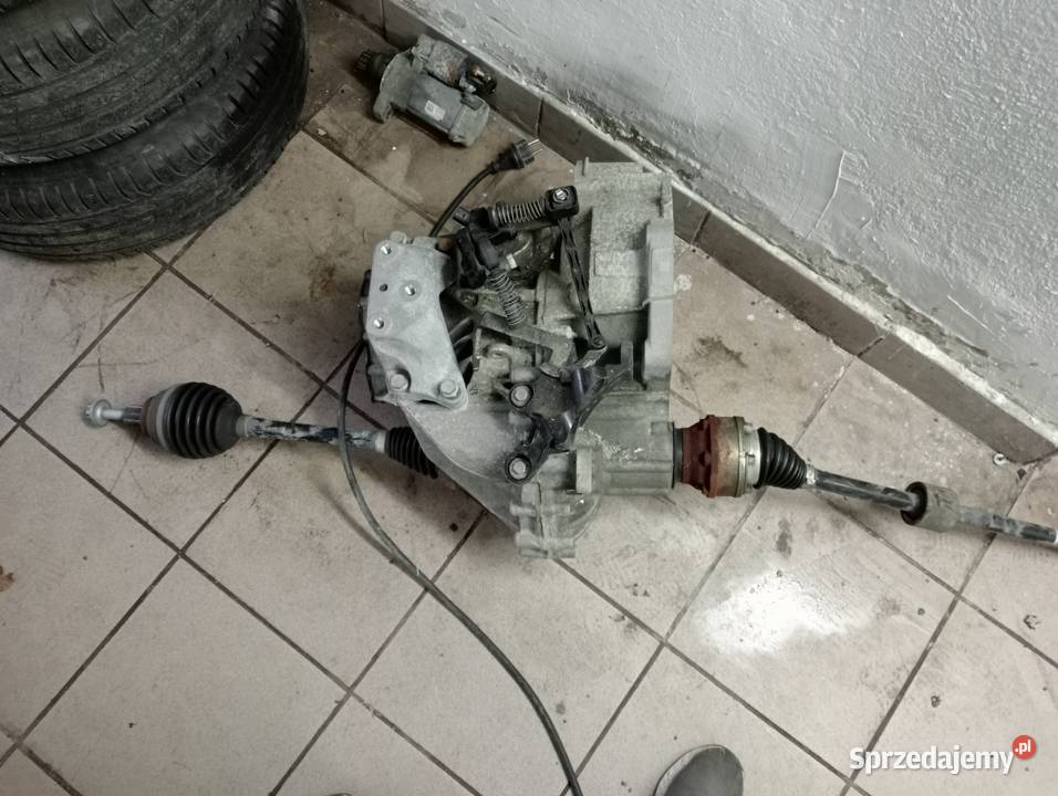Skrzynia biegów skoda octavia 4 IV UEU