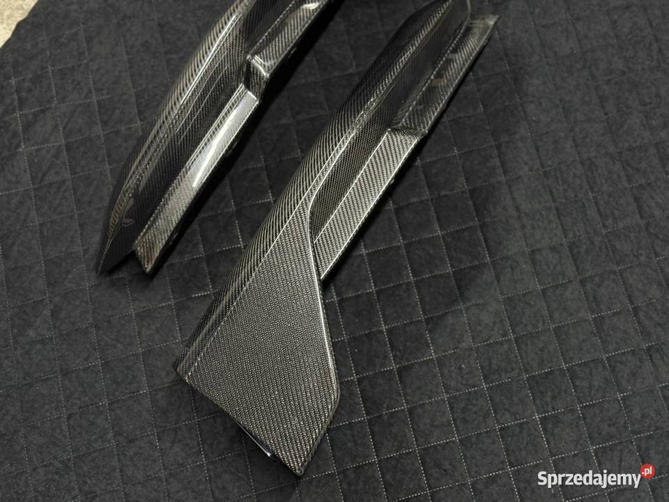 BMW G80 M3 listwy dokładki tylnego zderzaka Pozostałe sprzedam