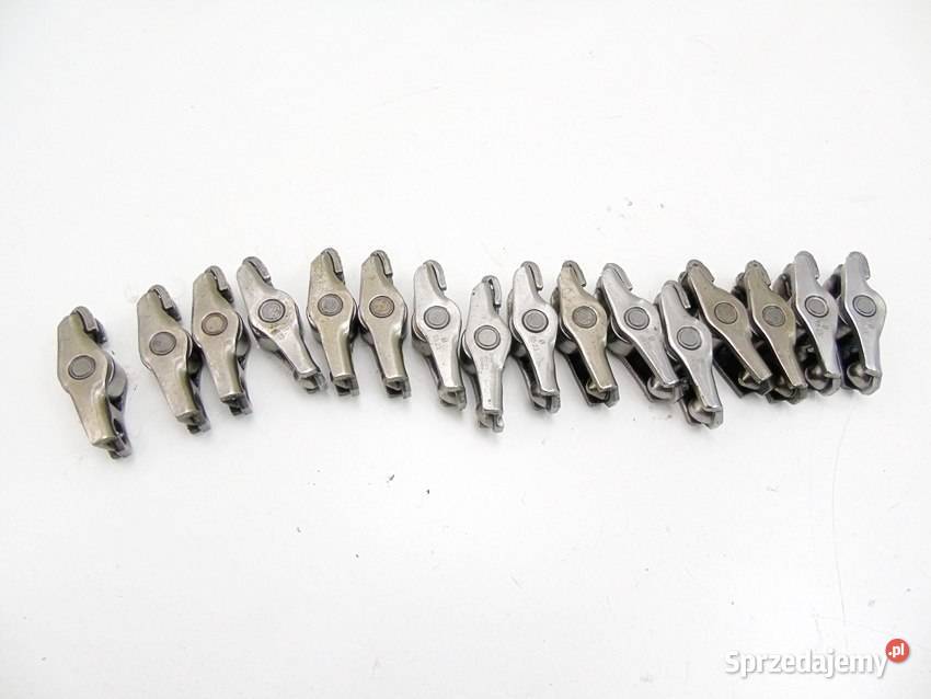 Dźwigienki zaworowe 16 D4D D Verso Auris Avensis Głowice cylindrów Silniki i osprzęt Sosnowiec