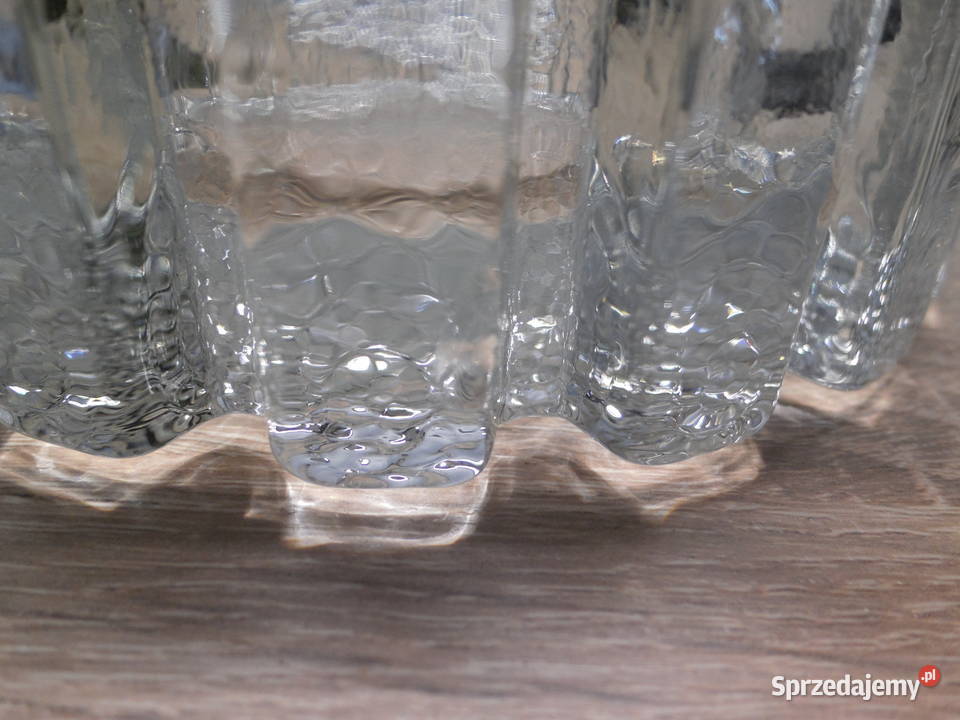 Szklany przyciskpopielnica masywna Raszków