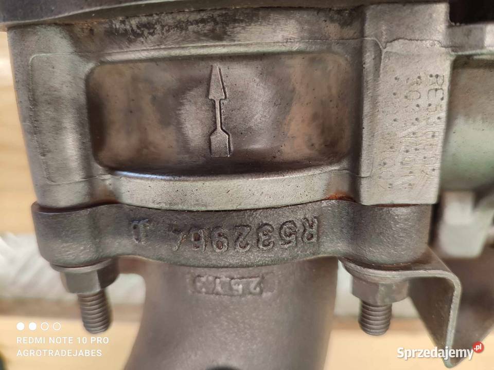 Kolektor ssący John Deere 6068 HRT 90 R535124 Wilkowo sprzedam