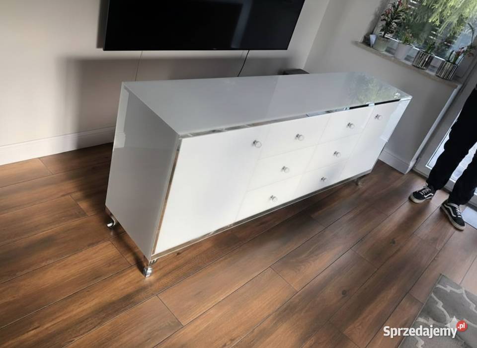 Komoda Szklana 170 Białe Szkło Fazowane Kępno