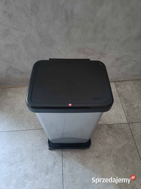 Kosz na śmieci Rotho Paso 40L Dzietrzkowice