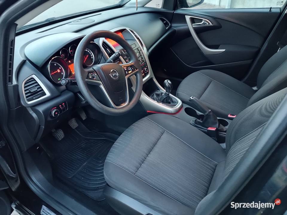 Opel Astra J 17 CDTi 110 2011 1 właściciel bluetooth Astra
