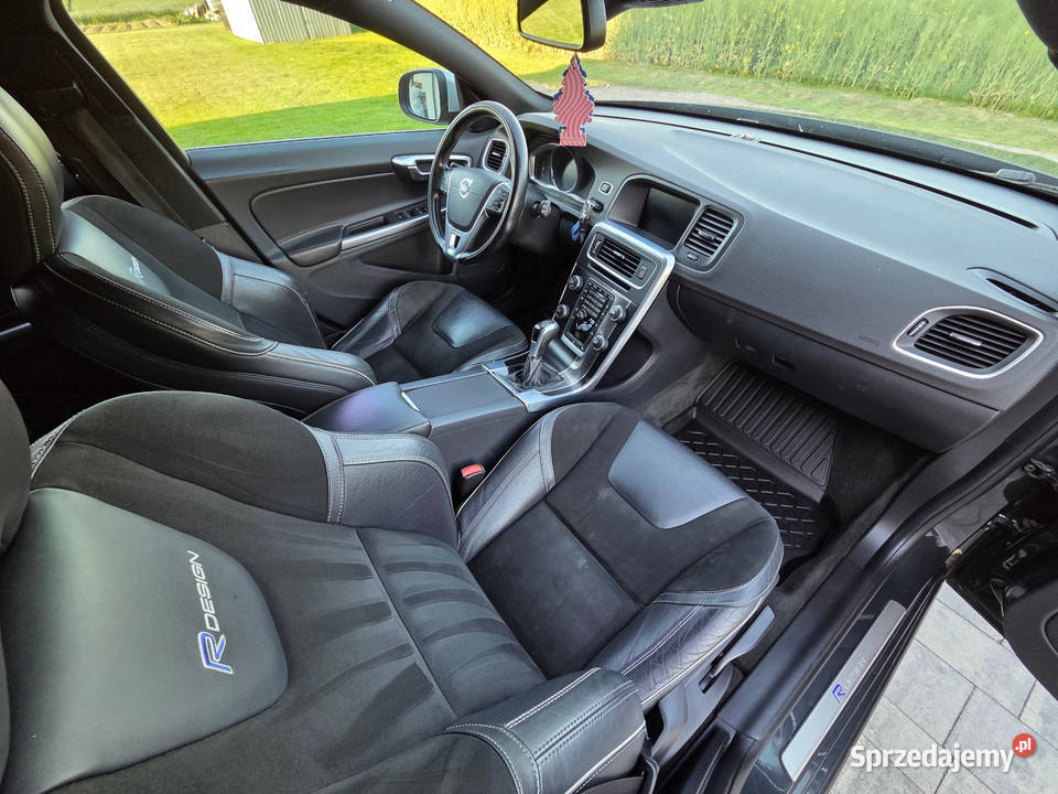 Volvo v60 20D RDESIGN Zarejestrowany Ważne lubelskie Zamość