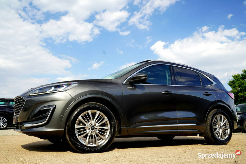 Ford Kuga VIGNALE skóra Nawi FUL LED elklapa