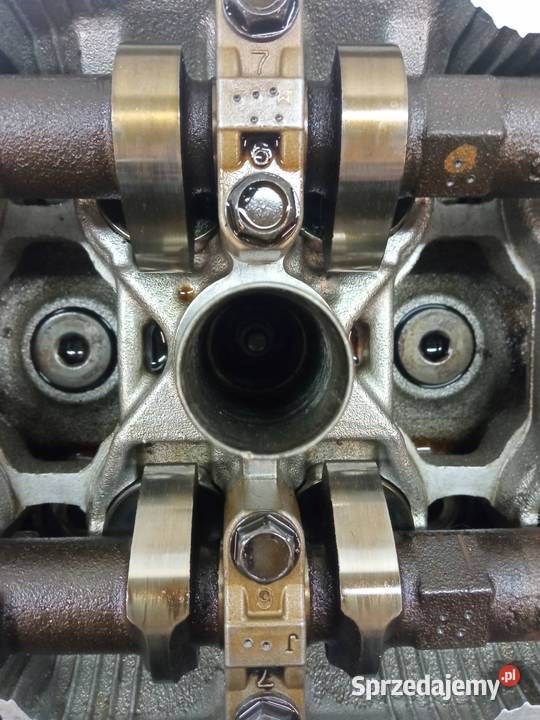 GŁOWICA KOMPLETNA LEWA 35 V6 VQ35DE Nissan