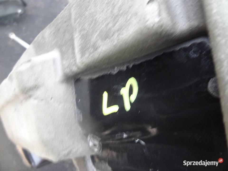 DYWAN WYKŁADZINA PODŁOGA LEWY PRZÓD OPEL