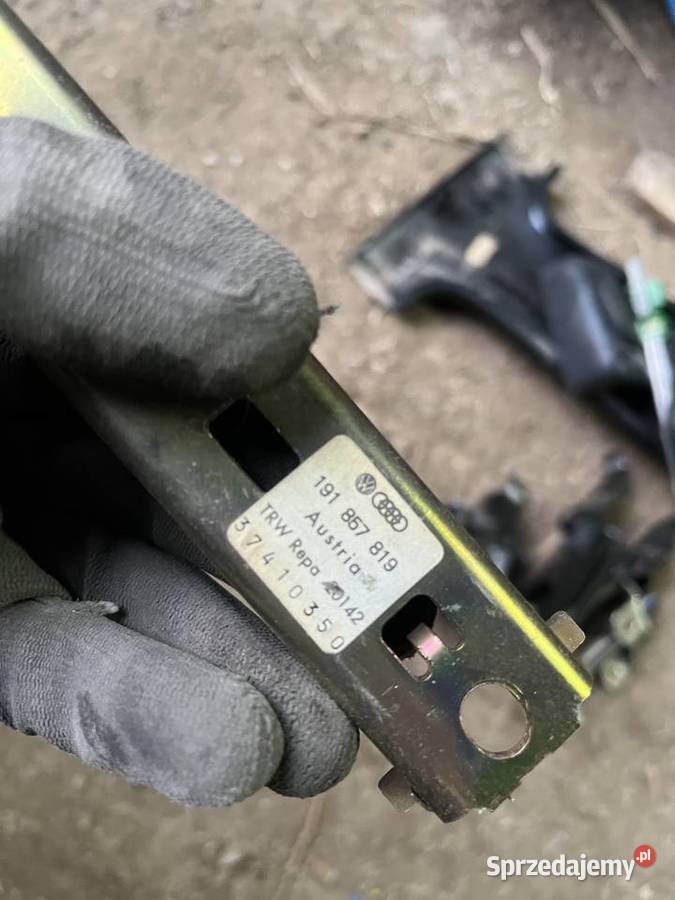 Regulacja wysokości pasów Passat B4 Audi VW Seat osobowe lubelskie Krasnystaw