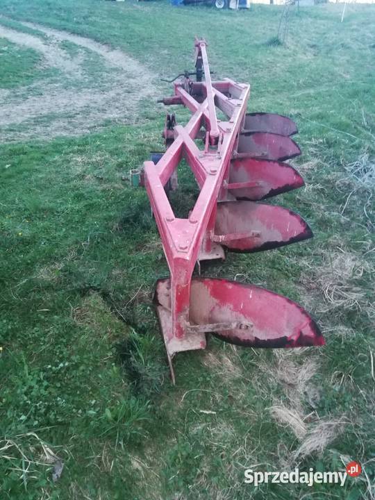 Pług Unia GRUDZIĄDZ 3 5 skibowy duży odkładnie nieuszkodzony Gnojnica