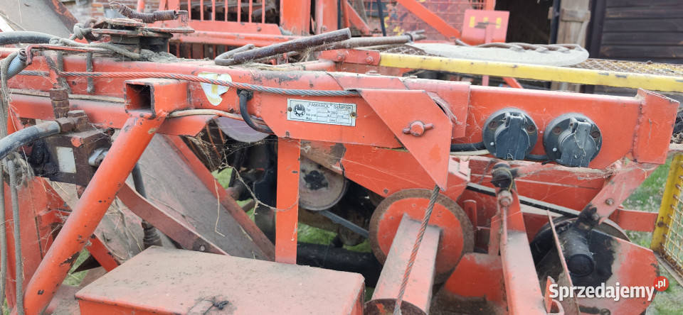 Kombajn do zbioru buraków Famarol Z4171 Posejdon Oborzany sprzedam