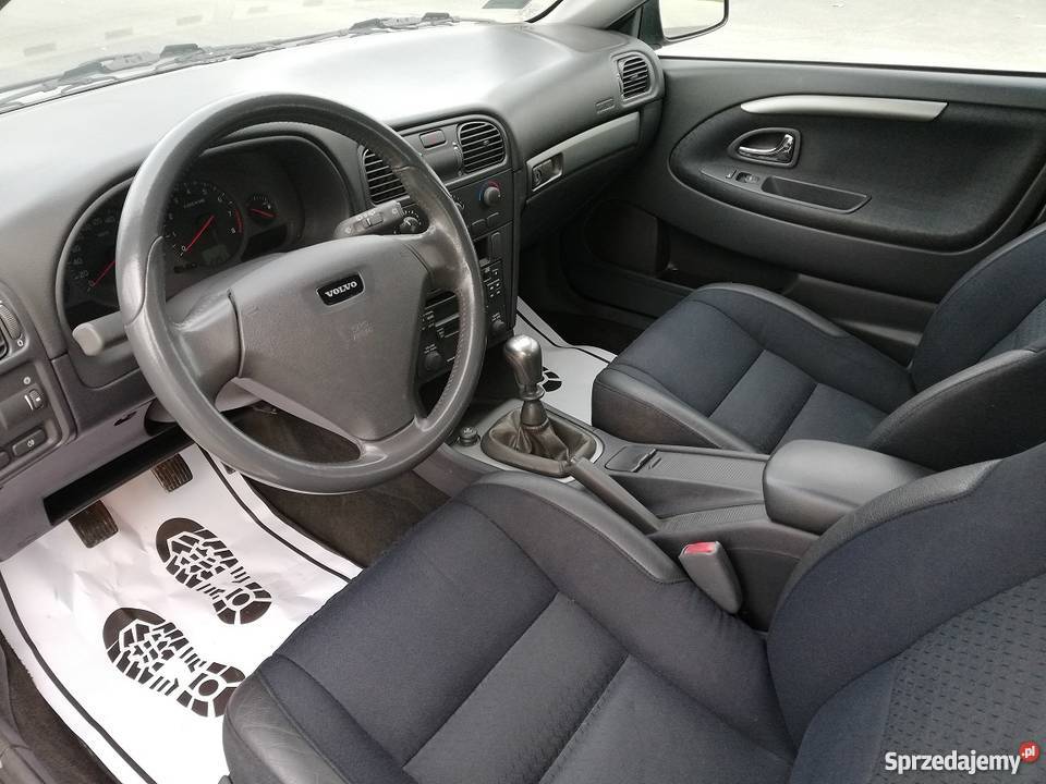 Volvo V40 2002 Lift 16 Benzyna Xenon Klima Alusy
