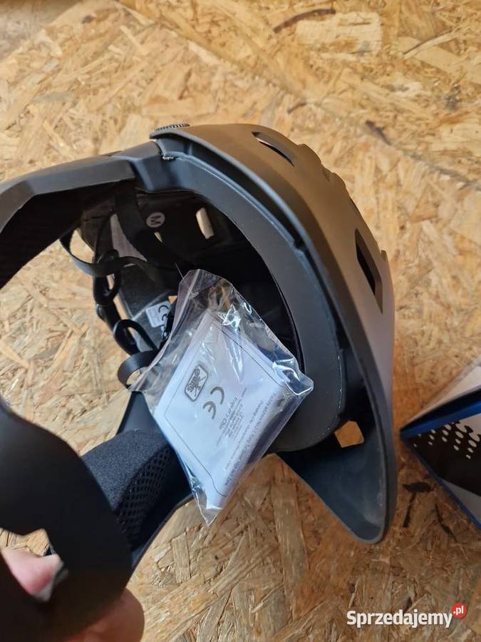 Kask rowerowy SBIKE Full Face KS11 kod produktu Pozostałe Głogowa